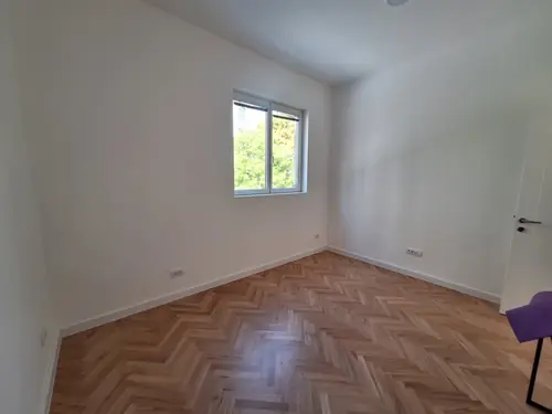 Renoviran stan / poslovni prostor 54 m² — Borivoja Gojkovića — fotografija 5