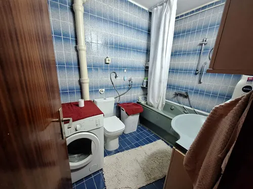 Komforan porodičan stan — fotografija 12