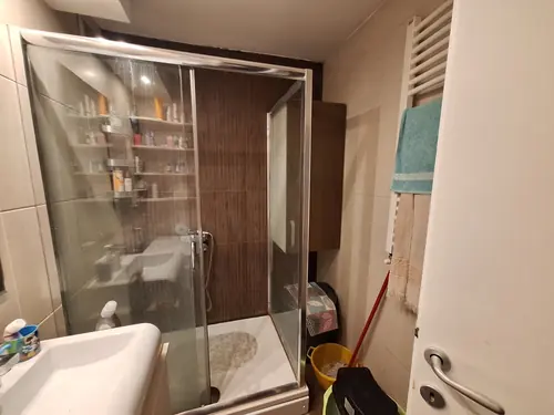 Renoviran trosoban stan 75 m² — Bulevar Nemanjića 54 — fotografija 9