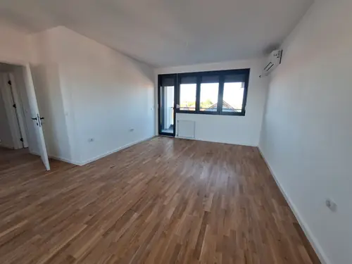 Novogradnja 83,25 m² — Knjaževačka, Pantelej — fotografija 1