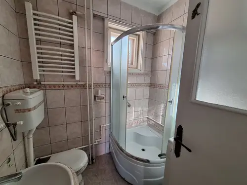 Opremljen stan 48 m² — Nade Tomić — fotografija 12
