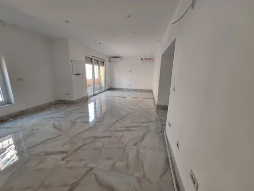 Poslovni prostor 140 m² — Obrenovićeva — fotografija 3