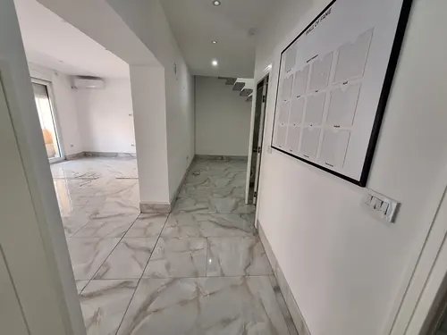 Poslovni prostor 140 m² — Obrenovićeva — fotografija 7