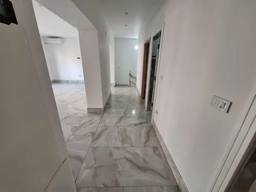 Poslovni prostor 140 m² — Obrenovićeva — fotografija 8