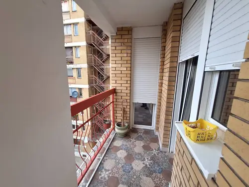 Renoviran četvorosoban stan 92 m² — Vase Pelagića, Pantelej — fotografija 12