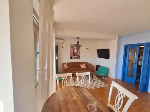 Stilski opremljen dupleks 73 m² — Vojvode Vuka — fotografija 4