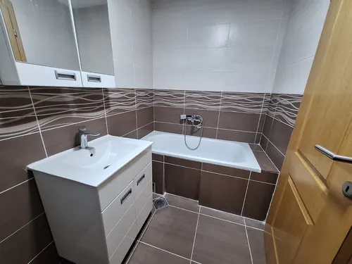 Porodični stan 94,99 m² — Zetska — fotografija 10