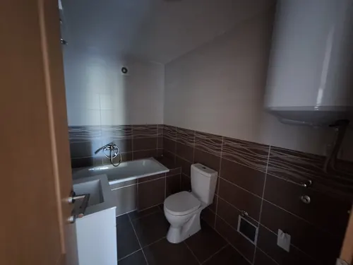 Porodični stan 94,99 m² — Zetska — fotografija 11